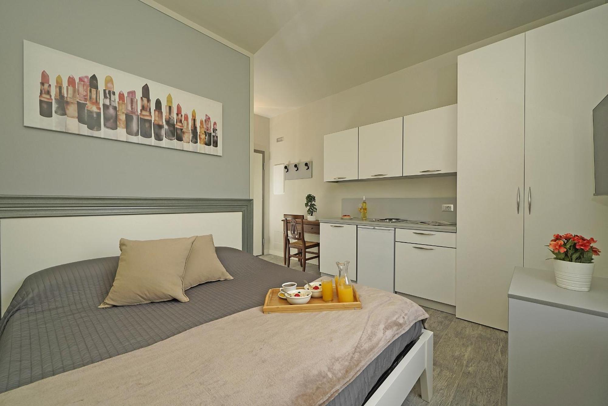Villa Caterina Apartments By Wonderful Italy 代森扎诺-德尔加达 外观 照片